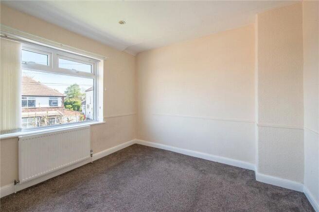 5 bed Semi-Detached for sale Image 11