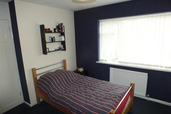 Bed 2.JPG