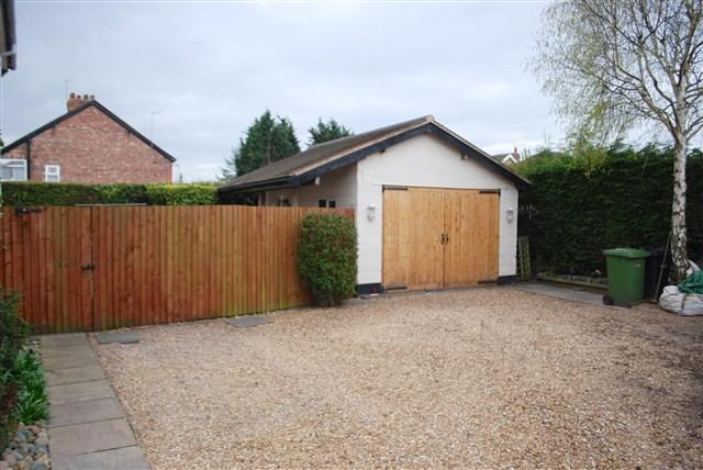 Side Garden & Garage