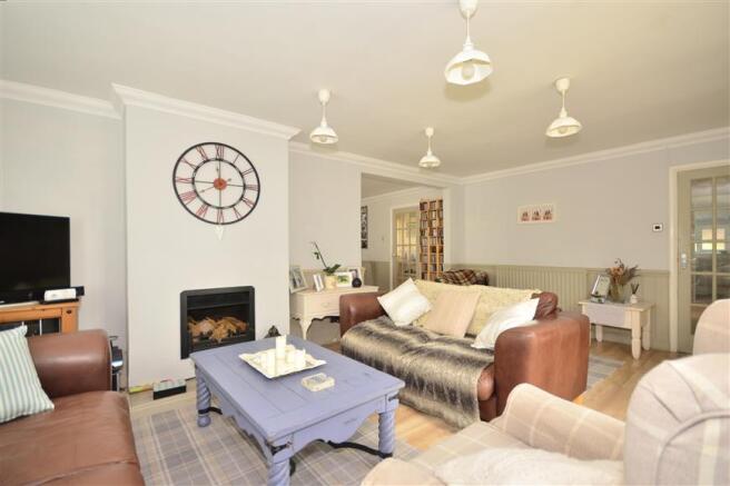 Lounge Area*