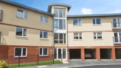Longhorn Avenue, Gloucester