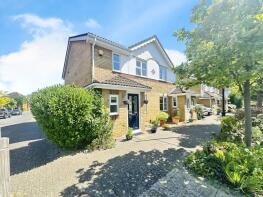 8, Goldcrest Drive, St Marys Island, Chatham ME4 3RN