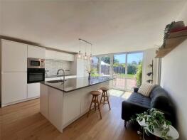 55, Ellacombe Road, Bristol BS30 9BW