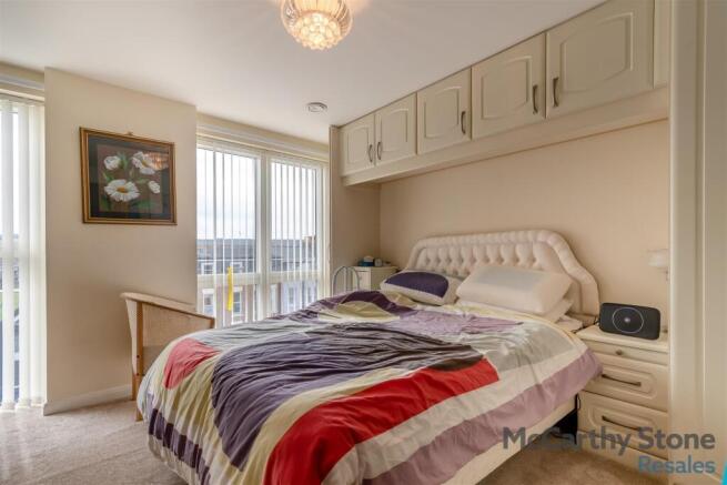 1 bed Apartment for sale Image 9