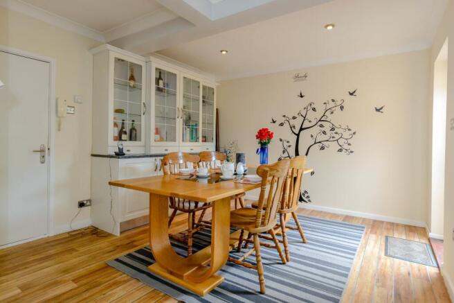 Breakfast Room