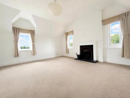 Burton Park Road, Petworth, West Sussex, GU28