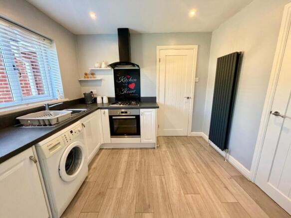 3 bed Detached for sale Image 8