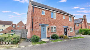 50, Simpson Way, Bury St. Edmunds IP29 5EA