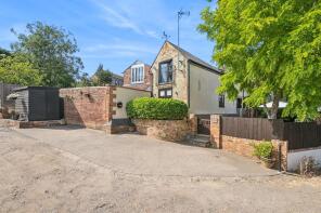 Long Barn, Claridges Lane, Bedford MK45 2HU