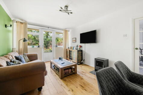 Westhall Road, Warlingham, CR6 9BH