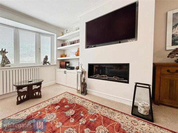 2 bed Detached for sale Image 5