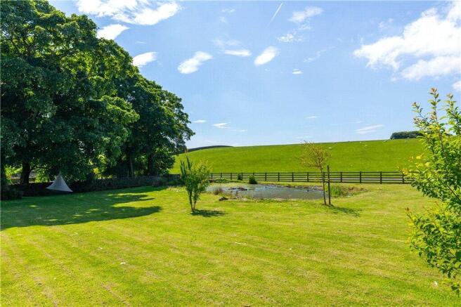 4 bed Barn Conversion for sale Image 5