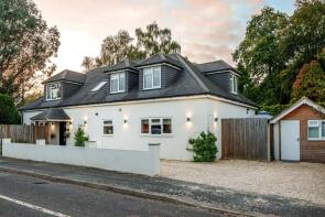 1 Staveley, Yew Tree Road, Witley, Godalming GU8 5RQ