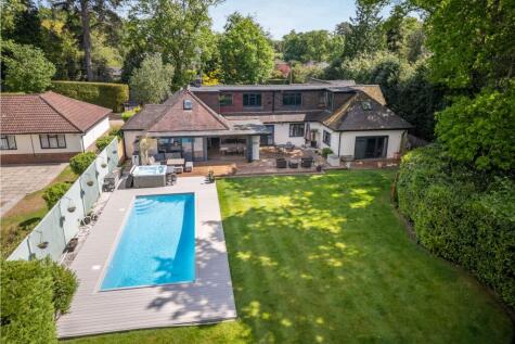 Devenish Road, Sunningdale