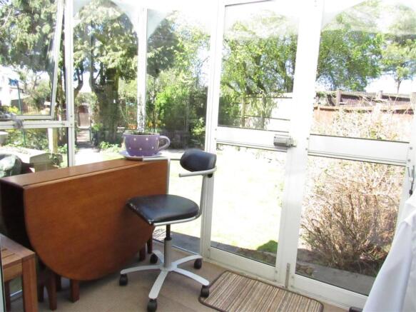 Garden room