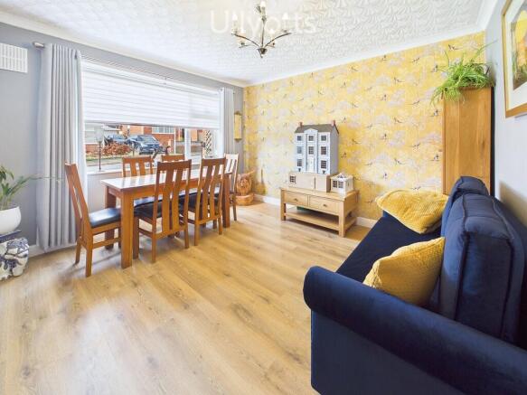 2 bed Detached Bungalow for sale Image 9