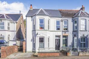 51, College Street, Ammanford SA18 2BU