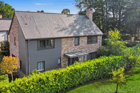 Gorse Farm Close, Rugby, Warwickshire