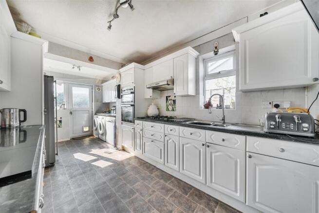 For Sale by Aspire Residential - Brendon Road