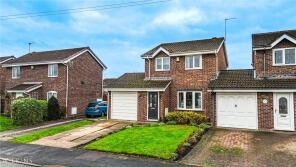 22, Lamprey, Dosthill, Tamworth B77 1PF
