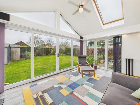 CAM04789G0-PR0021-STILL027