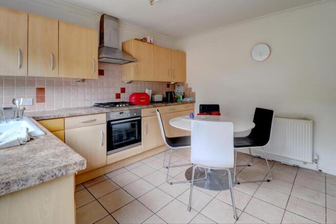 Kitchen ii.jpg