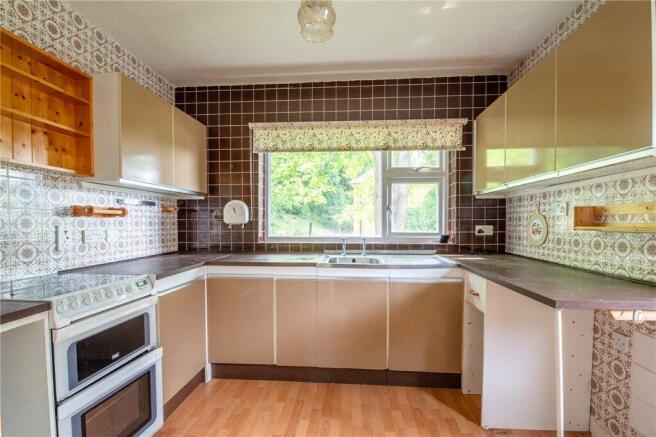 3 bed Detached for sale Image 5