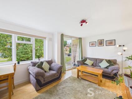 Garrison Lane, Chessington, KT9