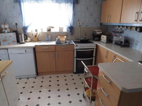 Kitchen 1
