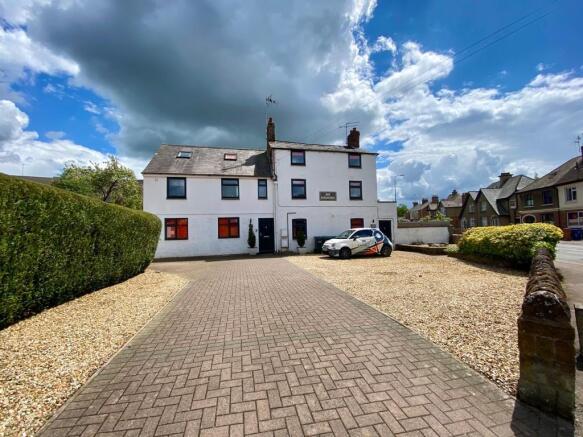 upload_whatsapp_image_2021_05_19_at_14_08_23_60...