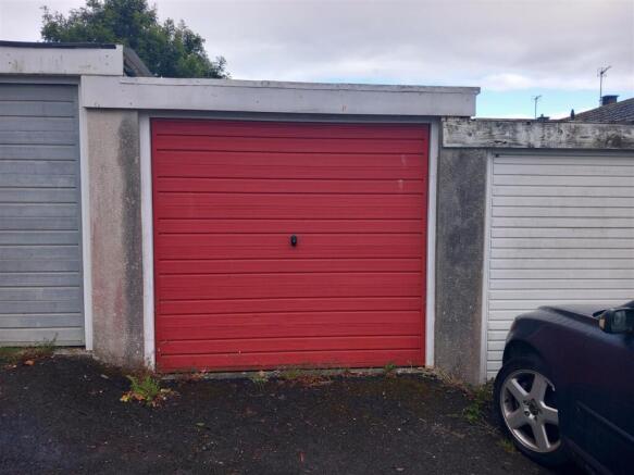 3 Ochil Close Garage.jpg