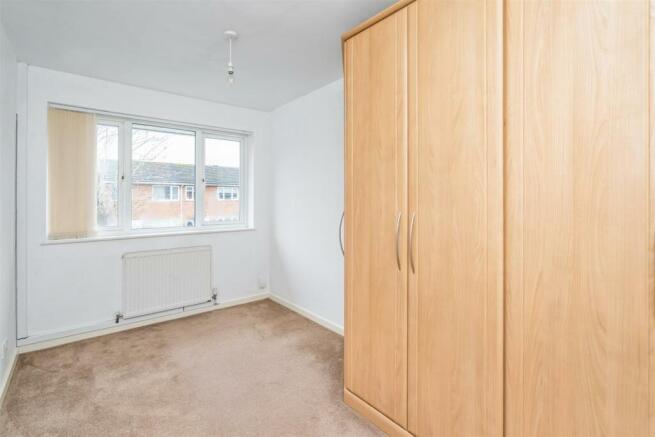 221 Netercote Gardens-4_lo.jpg