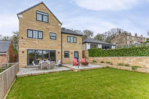 Kitson Hill Road, Mirfield