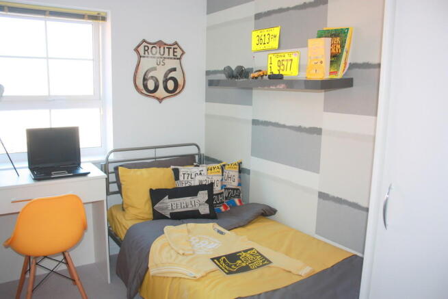 Photo 8