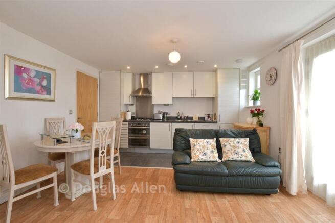 Lounge/Kitchen /Dining Room
