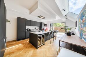 54, Pathfield Road, London SW16 5NY