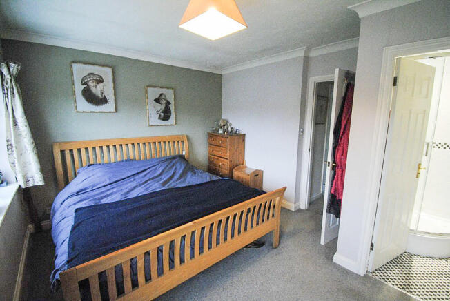 Photo 9