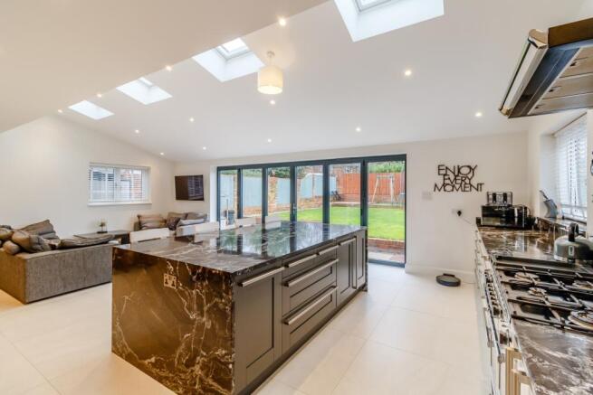 Kitchen/Family Room 
