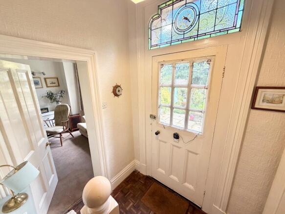 4 bed Semi-Detached for sale Image 5
