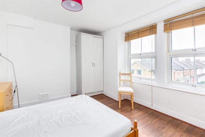 30435_davies__and__davies_62d_oakfield_road_9_lo.j