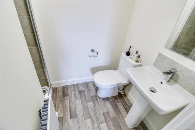 3 bed Semi-Detached for sale Image 8