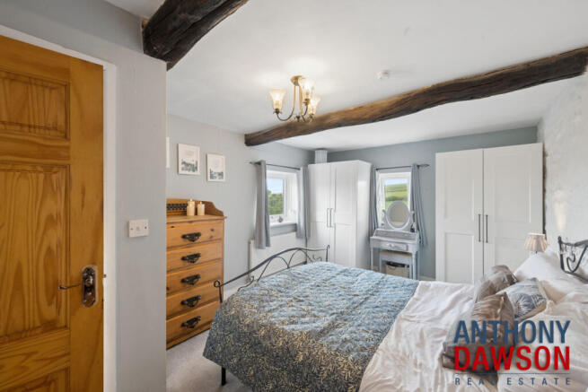 2 bed Cottage for sale Image 9