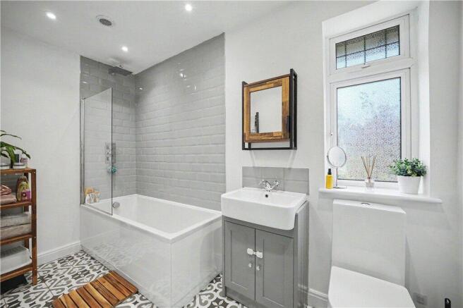 3 bed Semi-Detached for sale Image 10