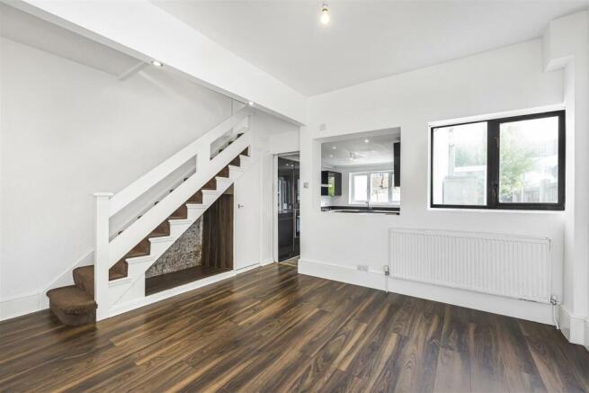 132   Leslie Road -007.jpg