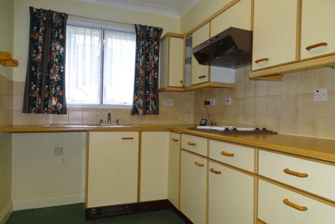 Photo 6