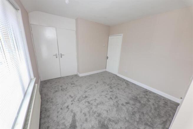 2 bed Semi-Detached for sale Image 10