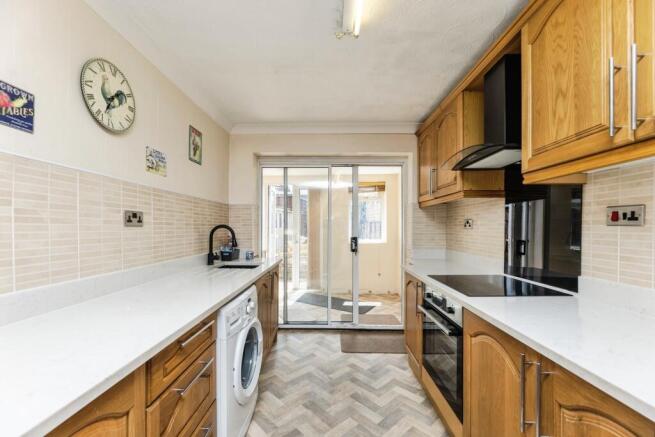 Vale Terrace, Knottingley, WF11 photo 4