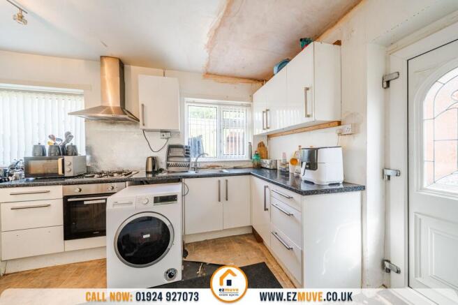 2 bed Semi-Detached for sale Image 7