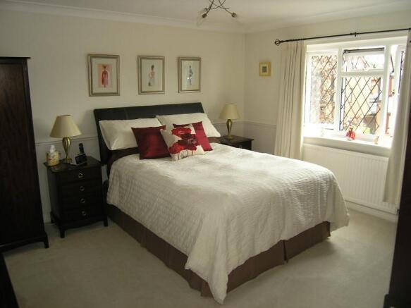 bed 1