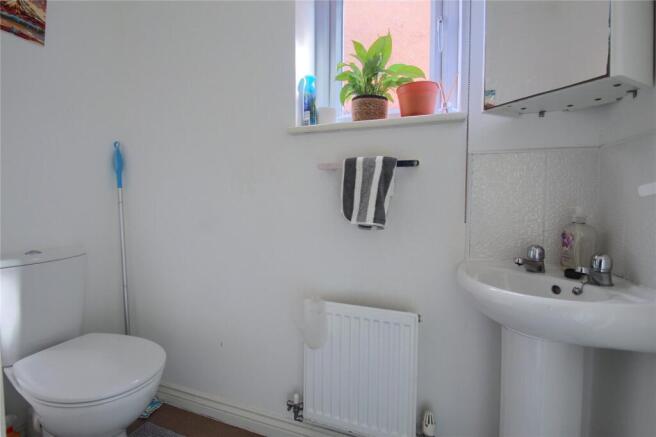 3 bed Detached for sale Image 8